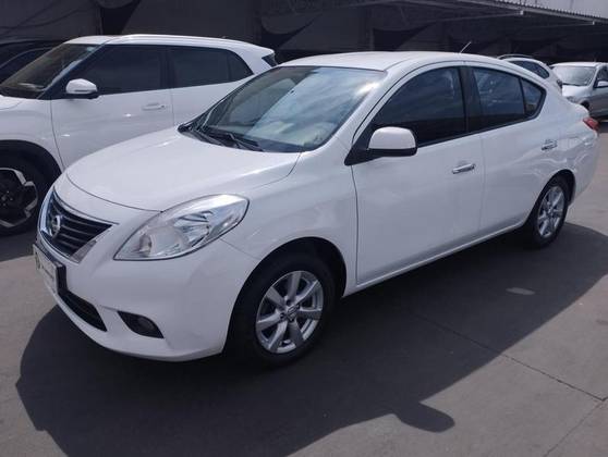 NISSAN VERSA 1.6 16V FLEX SL 4P MANUAL NISSAN VERSA 1.6 16V FLEX SL 4P MANUAL